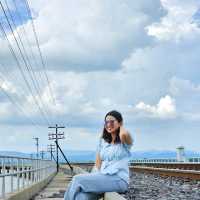 รถไฟลอยน้ำเขื่อนป่าสักชลสิทธิ์