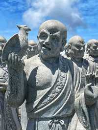 🏯 A Marvel of Faith and Art – Discover the 500 Lohan Temple