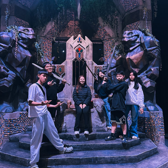 สัมผัสโลกเบื้องหลังแฟนตาซี Weta Workshop Unleashed