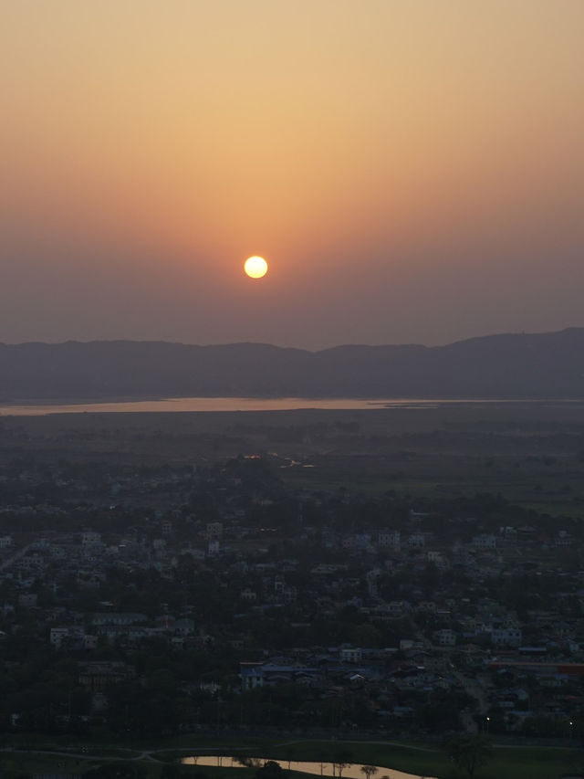 Mandalay Hill ประเทศพม่า 🇲🇲