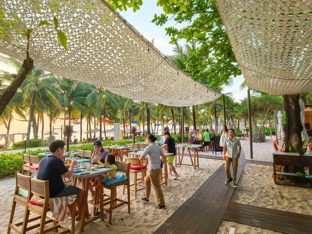 Phu Quoc｜Sunset Dinner, Night Market & INK360 Bar