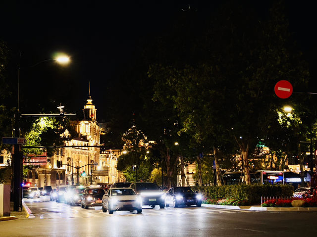 Shanghai: The Bund Nights Glow🌃 Shanghai: The Bund Nights Glow🌃