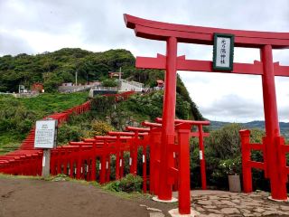 🌊⛩️ Sacred Torii & Crystal Waters: Discover Yamaguchi’s Spiritual Beauty