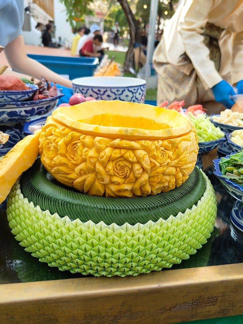 伝統的な宮廷スタイルのタイ料理御膳。 | Trip.com プラナコーン