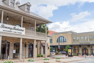 Colorful Shops, Evening Lawn Time, and Family Fun at Market Street