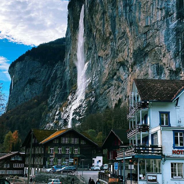 THERE'S NO PLACE IN THE WORLD LIKE SWITZERLAND