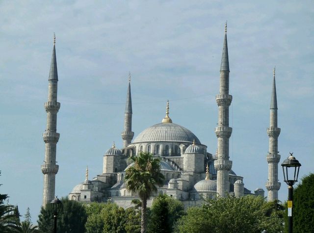 A stroll at Sultan Ahmet area in Istanbul 