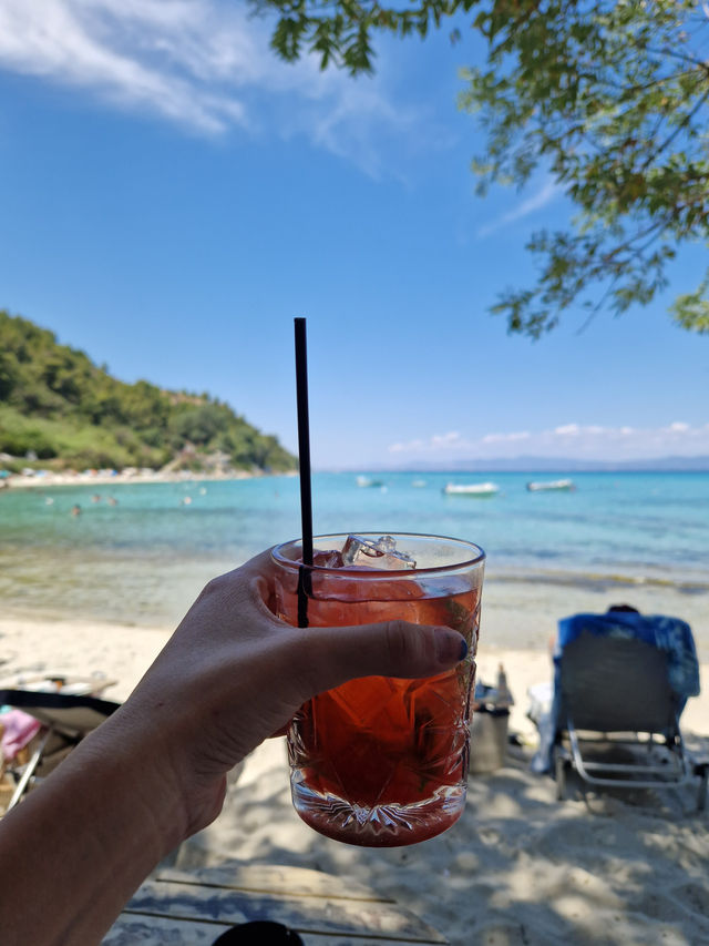 Summer in Greece? Yes please!!! ☀️🇬🇷
