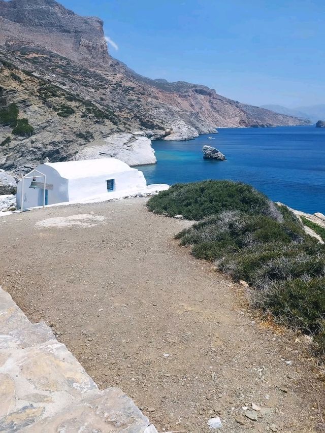 🏝️ Amorgos – Aegean Serenity Wrapped in Blue