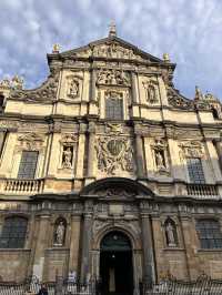 ⛪華麗な内装に思わず見惚れるバロック教会|Sint-Carolus Borromeuskerk(アントワープ)