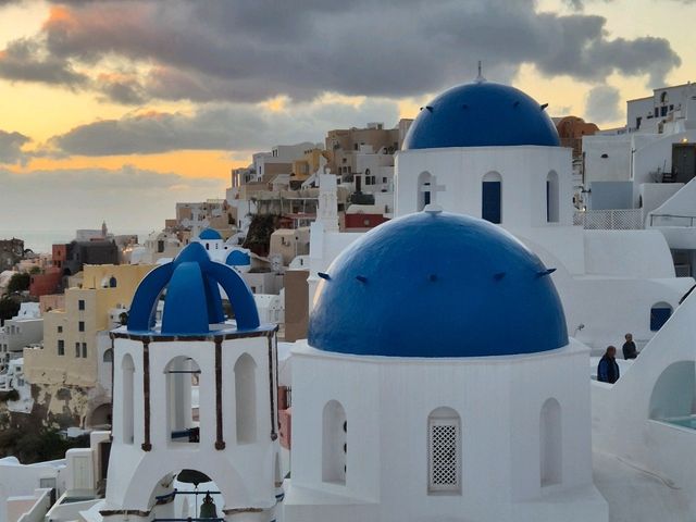 💙 Santorini: The Island That Feels Like a Dream You Don’t Want to Wake Up From ✨ 💙 Santorini: The Island That Feels Like a Dream You Don’t Want to Wake Up From ✨