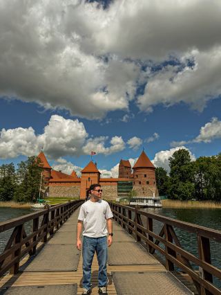 Trakai: Lithuania’s Picturesque Island Escape 🏰