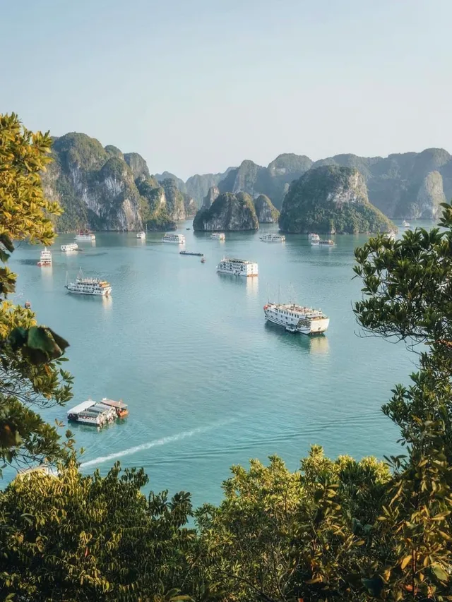 Halong Bay, Vietnam🏞️Unique karst landscape