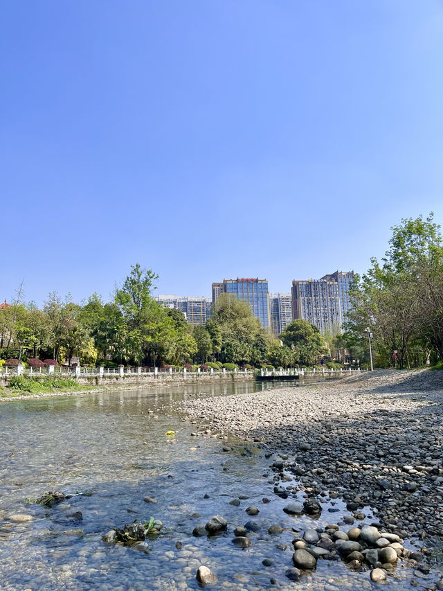 溫江城區免費耍水的地方，巴適得板