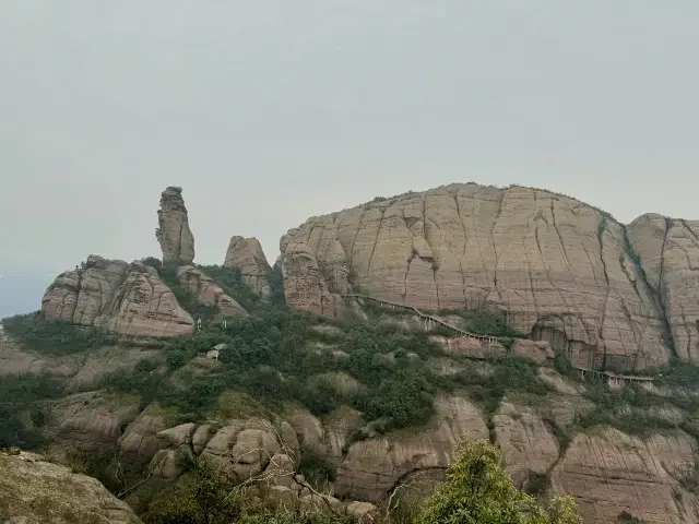 被低估的世外桃源，寶藏旅行地—龜峰