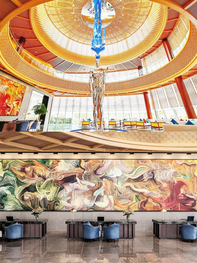 座落在800米半山腰！金華無邊泳池度假村！