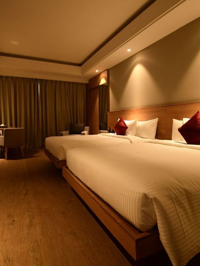 🌟 Guwahati's Grand Getaway: Kiranshree Grand 🏨✨