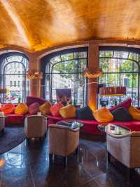 🌟 Barcelona's Chic Retreat: Casa Fuster G.L Monumento 🌟