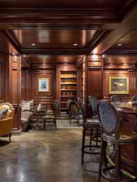 🌟 Grand Rapids Getaway: Amway Grand Plaza's Historic Charm ✨