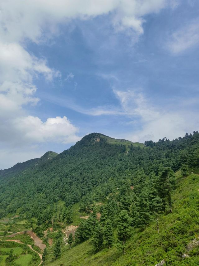 徒步昆明十峰——梁王山。