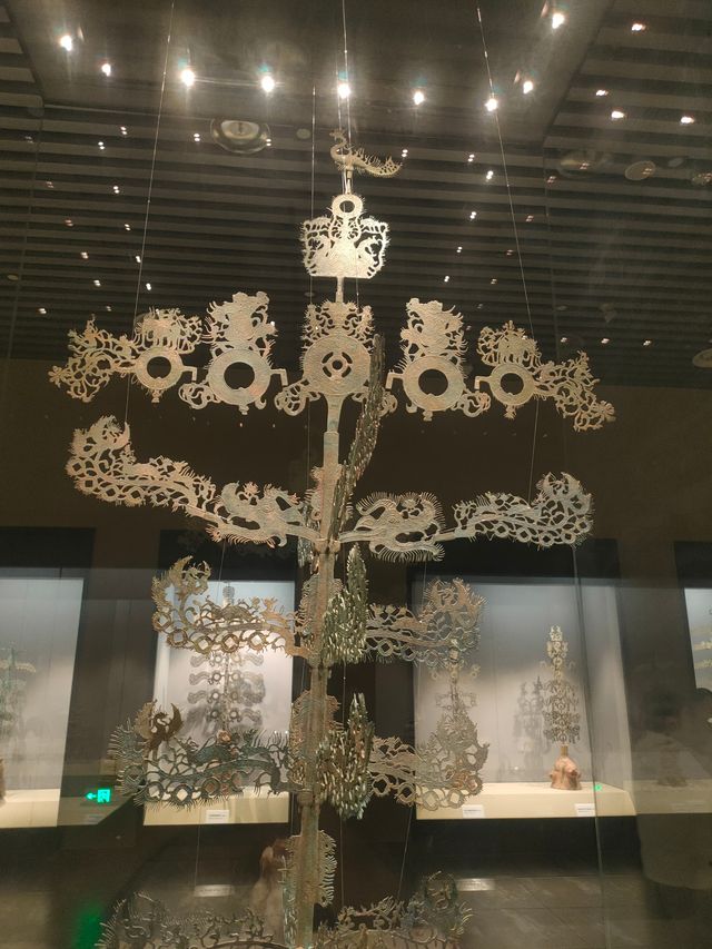 綿陽博物館搖錢樹專題展。