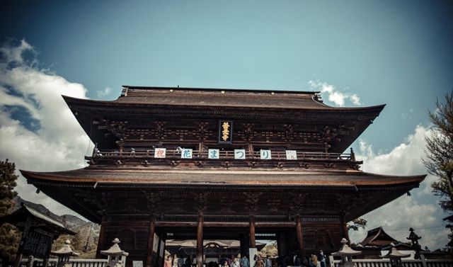 富山之約:邂逅日本北陸的自然與詩意。