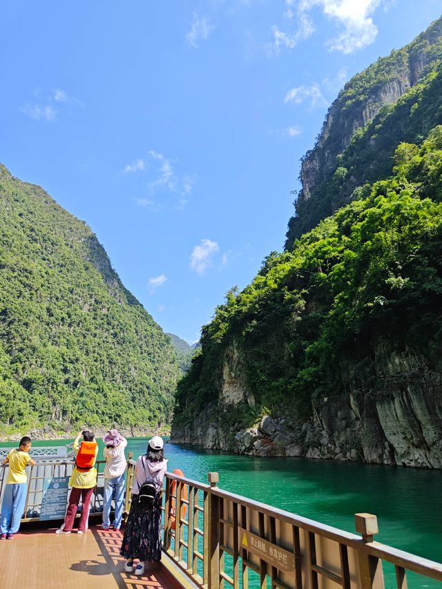 貴州萬峰湖 | 湖光山色，美不勝收。