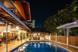 滨海大酒店全攻略：圭亞那喬治敦的度假勝地。