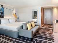 雅加達度假首選 | Novotel 酒店雅加達奇基尼  酒店：諾富特酒店 - 雅加達奇基尼酒店 。