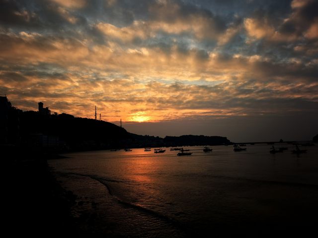 涠洲島:中國最美十大海島之一 涠洲島:中國最美十大海島之一