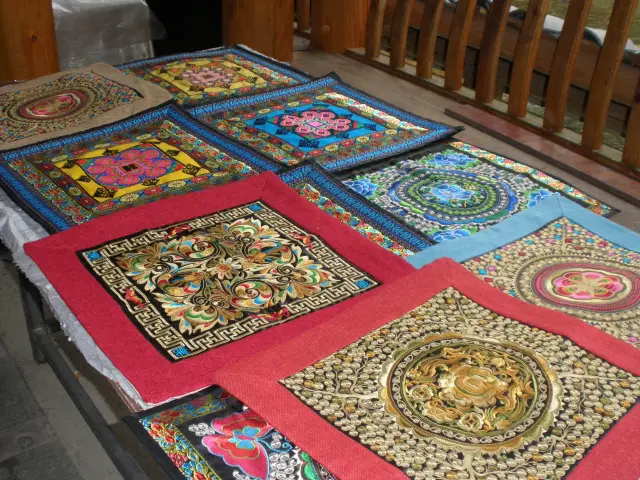 Explore Huangluo Yao Village and experience the unique ethnic culture