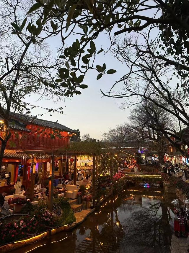 麗江暖冬，邂逅山朵梁苑的夢幻之居