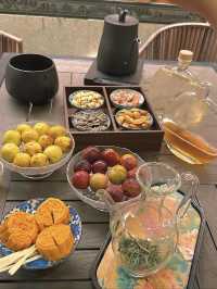 因歌赴泉城，茶香漫心間