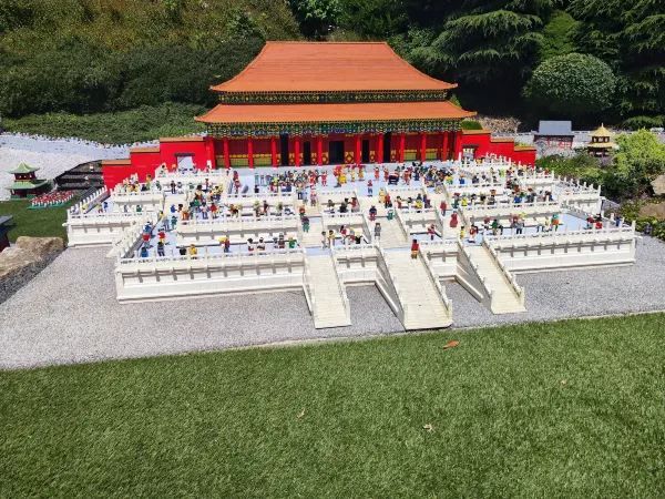 Discover Windsor's LEGOLAND: A Fun-Filled Adventure