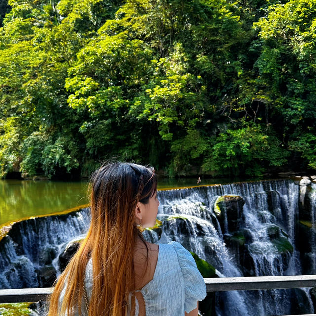 💚 A Refreshing Stop at Shifen Waterfall 💦 
