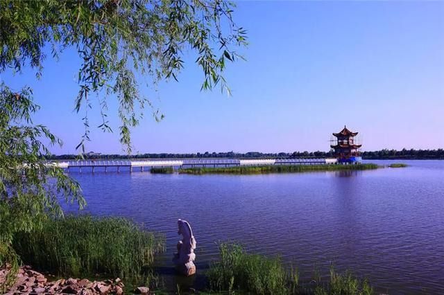 詩意嘅中國白城站：白城必打卡景點