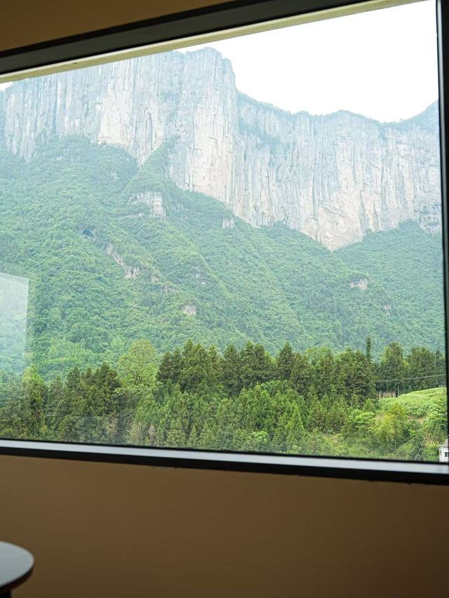住進神仙民宿，偷得浮生半日閒之雲山伴