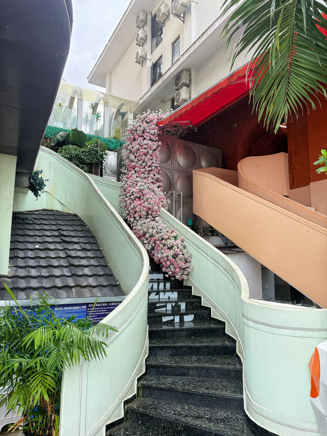 我唔講西雙版納 人哋都以為我喺外國呢