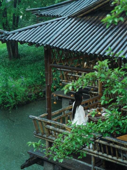 可惜你不來江南，不知道江南煙雨有多浪漫