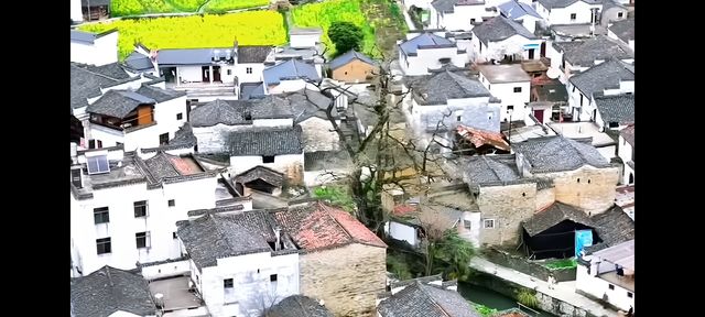 邂逅篁嶺，赴一場夢幻的田園之約   踏入篁嶺，彷彿穿越時空，走進了一幅被歲月珍藏的江南畫卷。連綿的山
