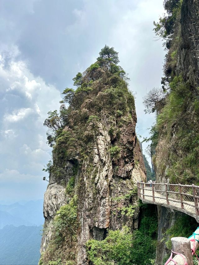 我真係好驚！莽山五指峰直接嚇到我腳軟