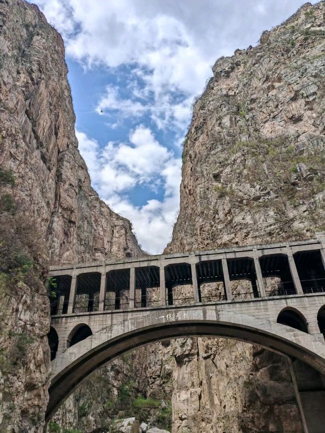 古路村徒步全景攻略：懸崖秘境的奇幻之旅
