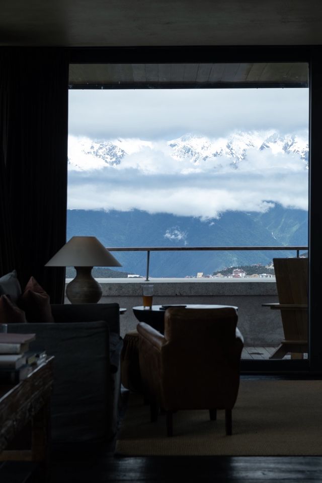 在梅里雪山醒來｜既下山VS泊度，神仙酒店怎麼選？