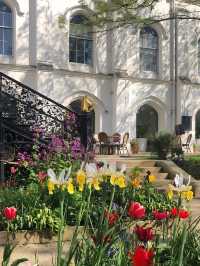 倫敦草莓山莊：像走進愛麗絲的童話秘境