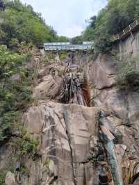 踏青何必遠行？畫眉谷仙境治癒你的春天