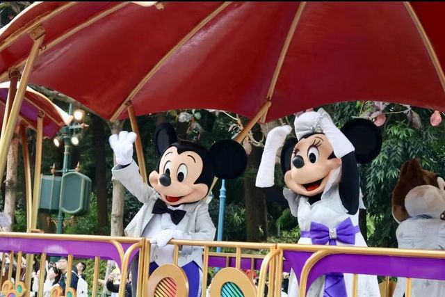 夢幻城堡+20周年限定煙花！港迪最新暴走攻略衝就對了！