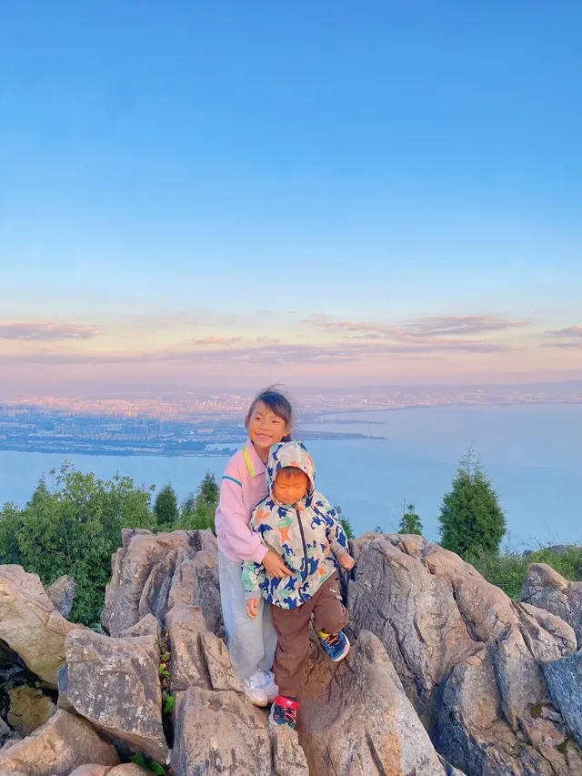 【昆明小眾秘境｜貓貓箐小黑龍觀景台】