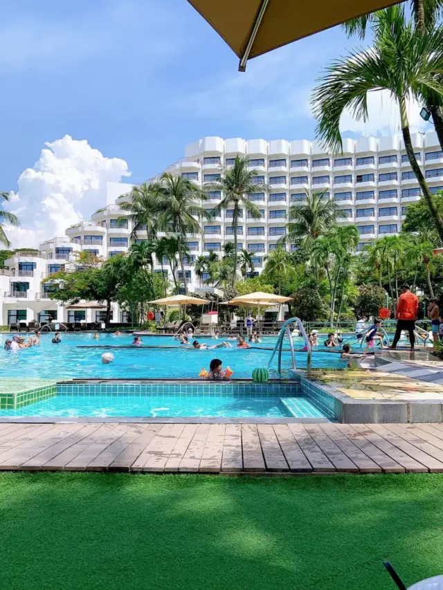 Singapore is the ultimate place for kids! Shangri-La Rasa Sentosa Resort offers 40% off + upgrades
