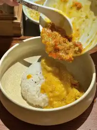 上海外灘！！！一定不要錯過的蟹粉麵…