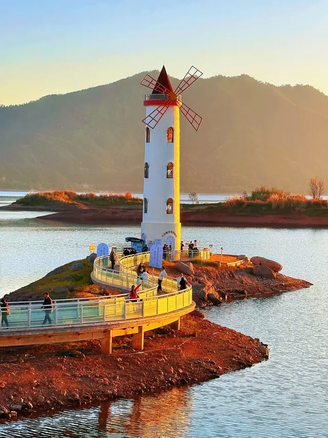 落葉倒數計時!千島湖落日金葉,衝就對了! 落葉倒數計時!千島湖落日金葉,衝就對了!